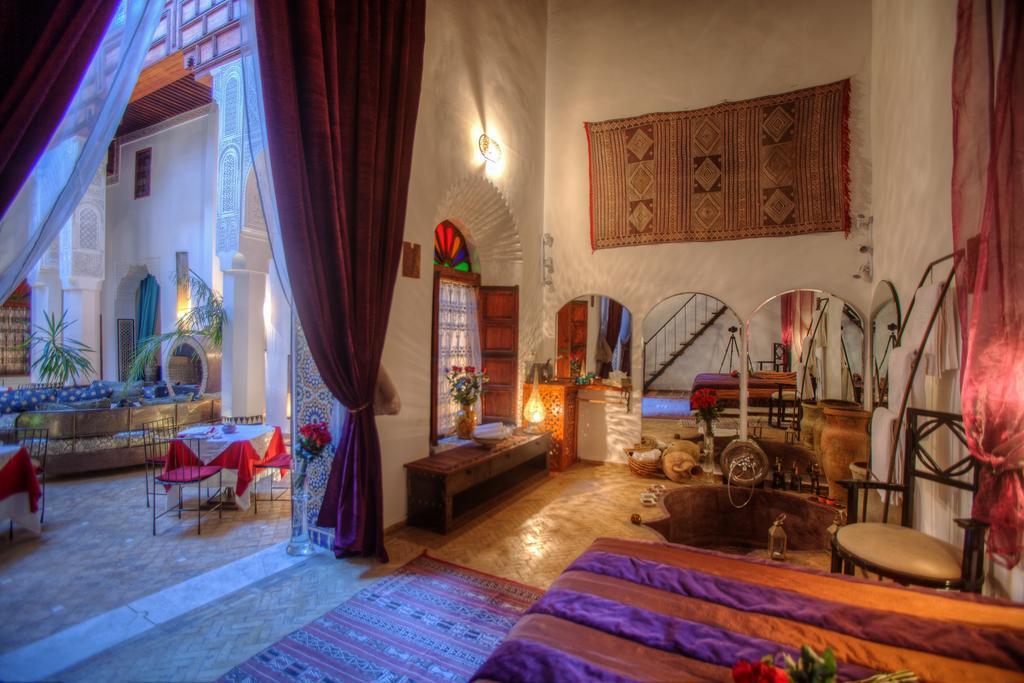 פס Riad Almaz חדר תמונה